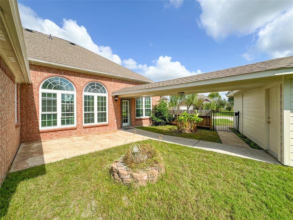 907 N Elder Grove Drive, Pearland, Texas image 39