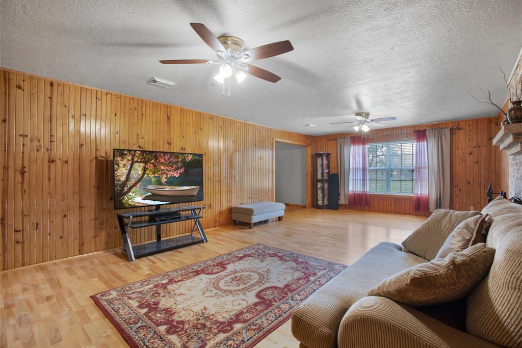 14205 Bohemian Hall Road, Crosby, Texas image 3