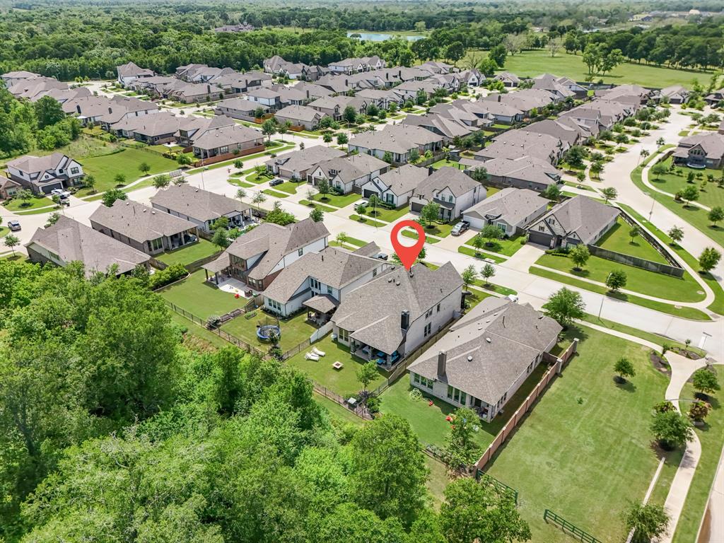 4818 Nodding Thistle Trail, Fulshear, Texas image 45