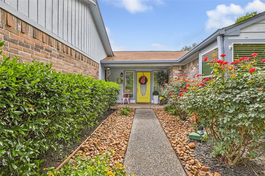 12121 Maverick Drive, Willis, Texas image 4