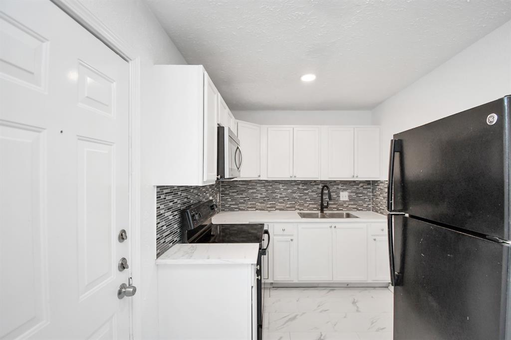 7730 Sign Street, Houston, Texas image 9