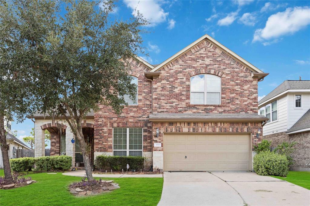 2210 Pearl Bay Court, Pearland, Texas image 1