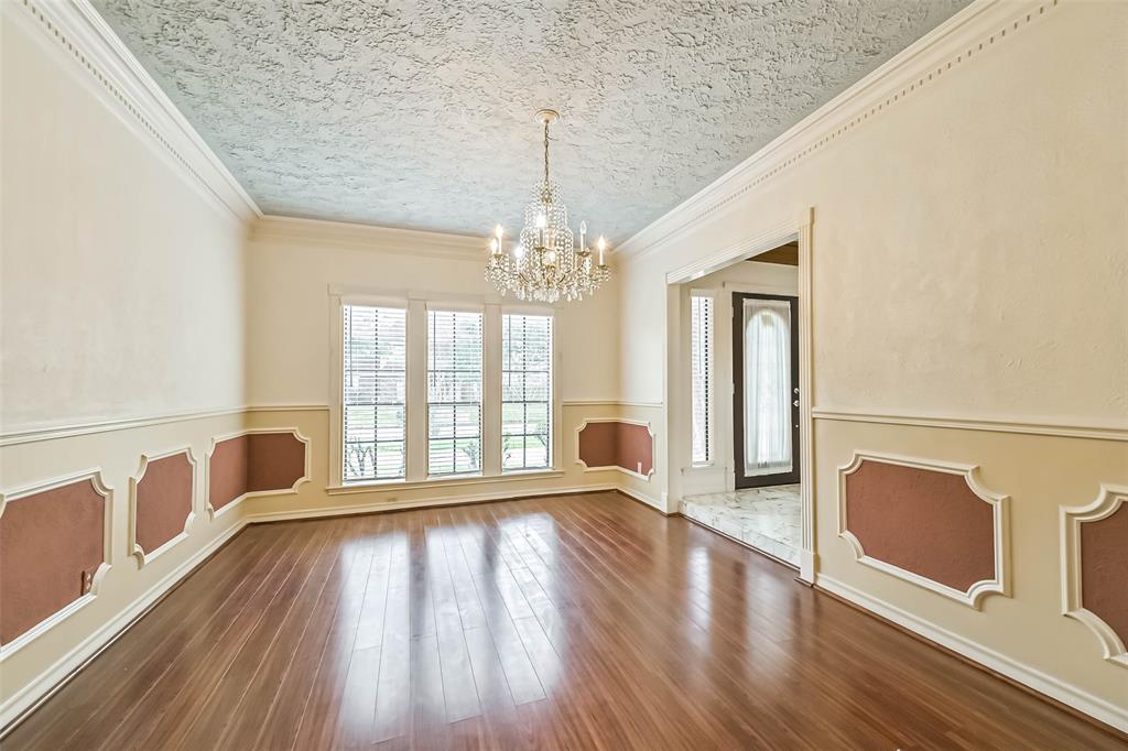 1410 Osborne Drive, Friendswood, Texas image 8