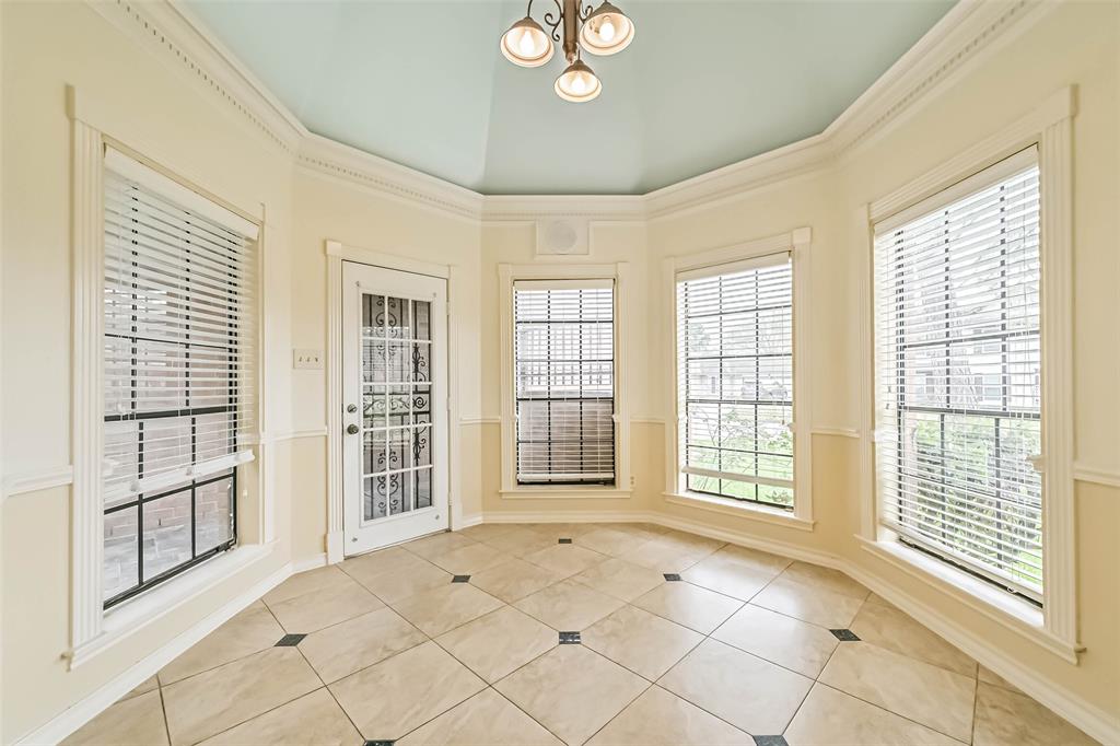 1410 Osborne Drive, Friendswood, Texas image 13