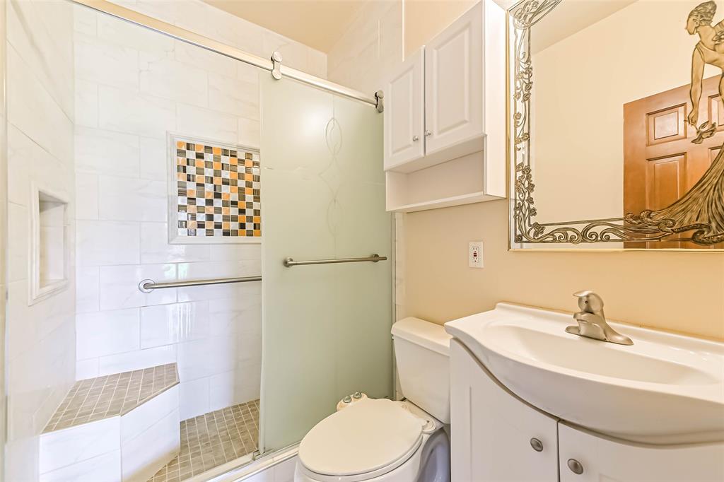1410 Osborne Drive, Friendswood, Texas image 17