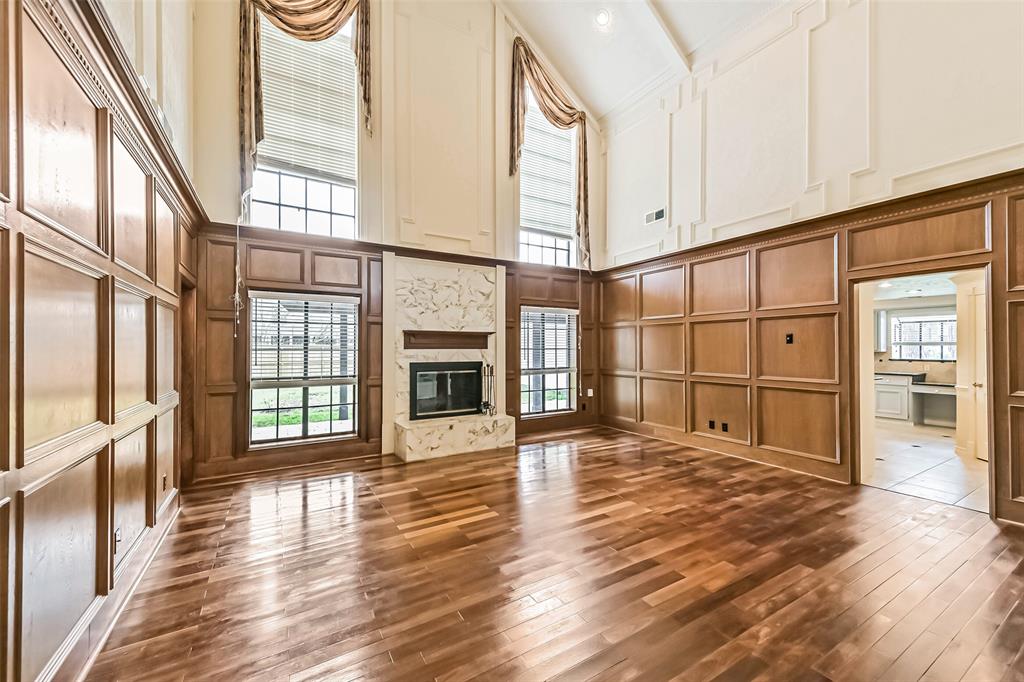 1410 Osborne Drive, Friendswood, Texas image 6