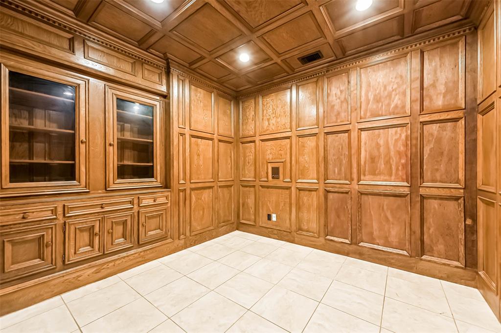 1410 Osborne Drive, Friendswood, Texas image 19