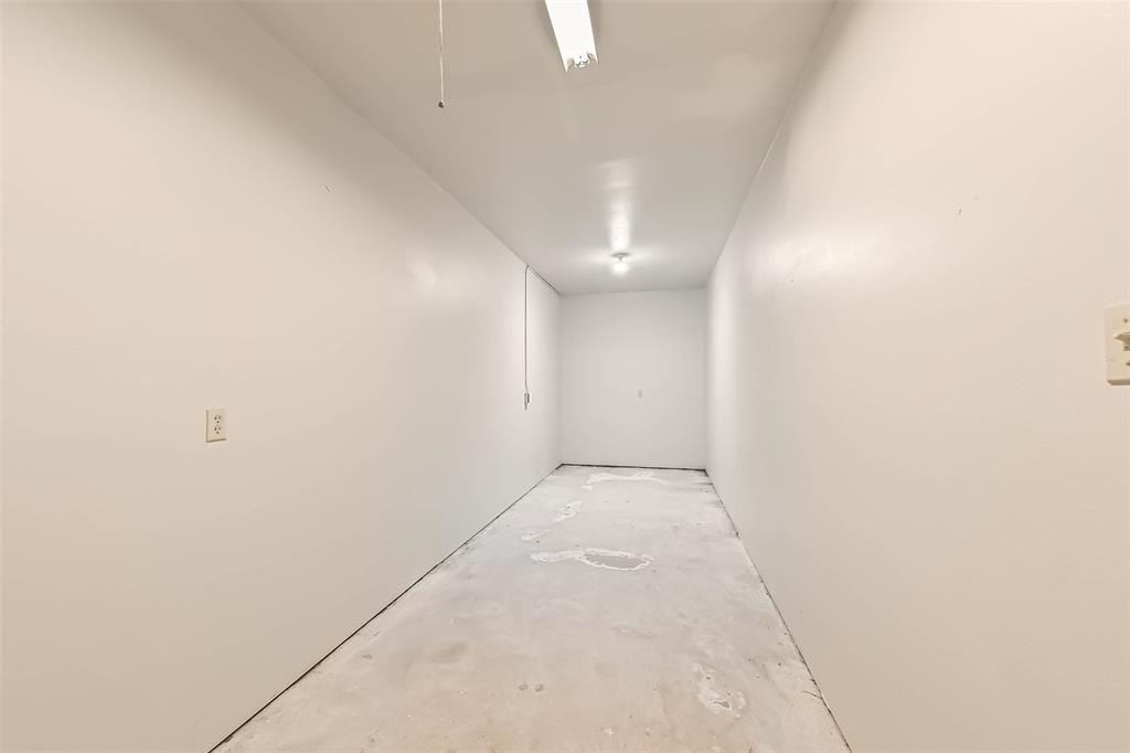 1410 Osborne Drive, Friendswood, Texas image 38