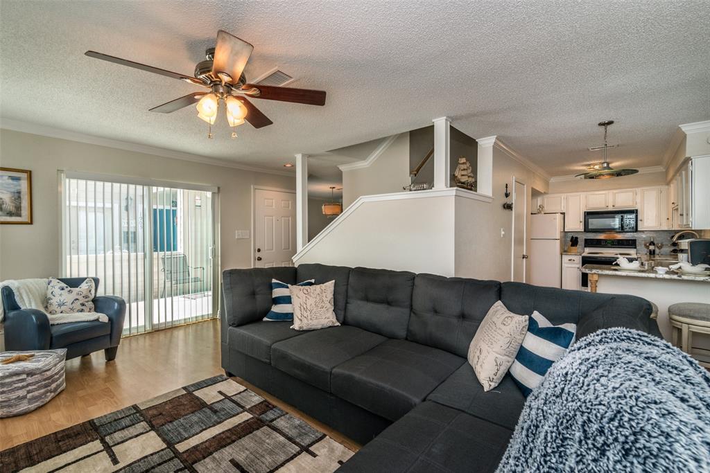 1907 Glencove Drive, Seabrook, Texas image 5