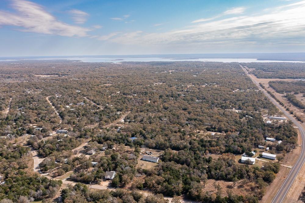 208 Little Berry Road, Somerville, Texas image 9