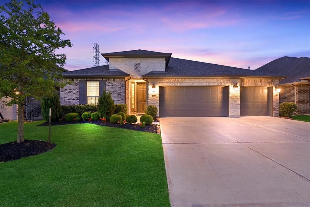 2317 Trocadero Lane, League City, Texas image 1