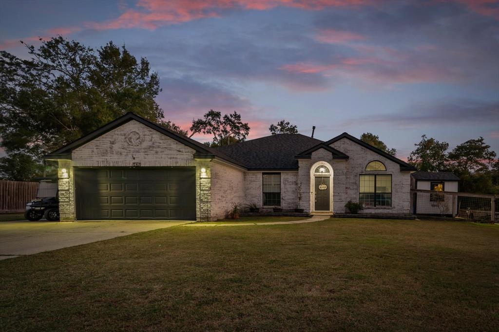 1406 Williams Trace, Baytown, Texas image 3