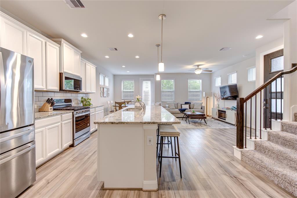 9834 Rugged Oaks Drive
