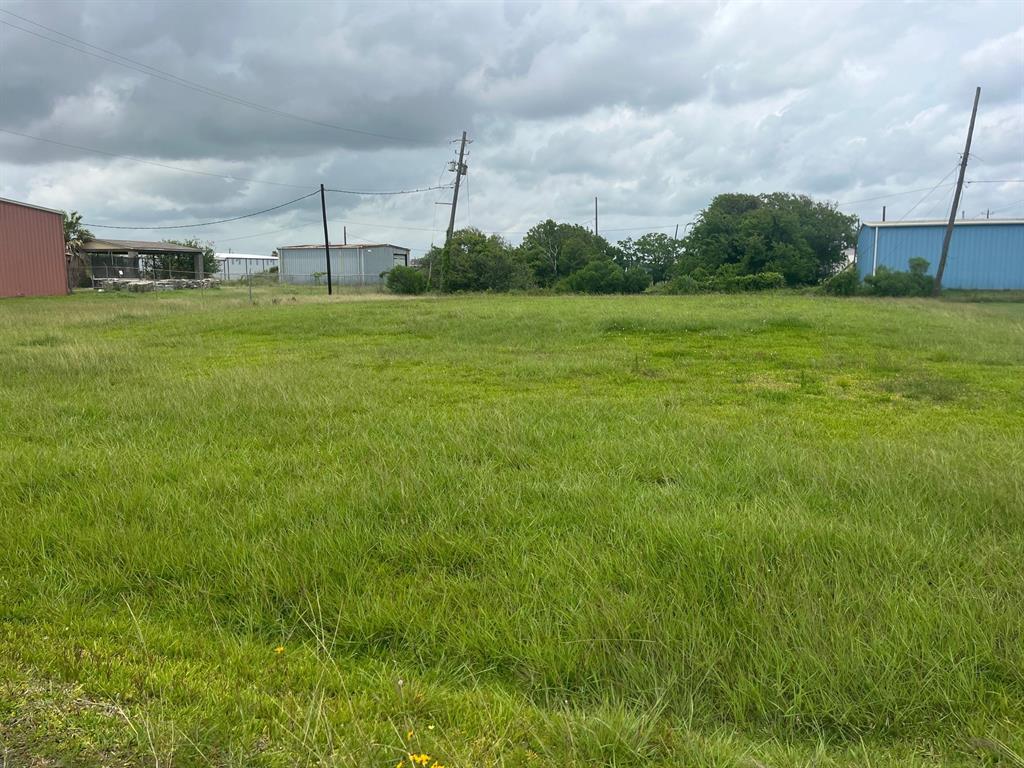 E 7th, Freeport, Texas image 3