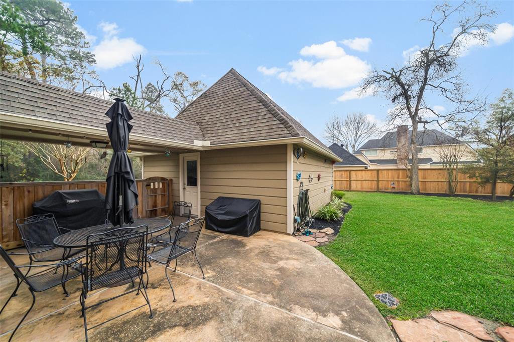 5322 Manor Glen Drive, Kingwood, Texas image 32