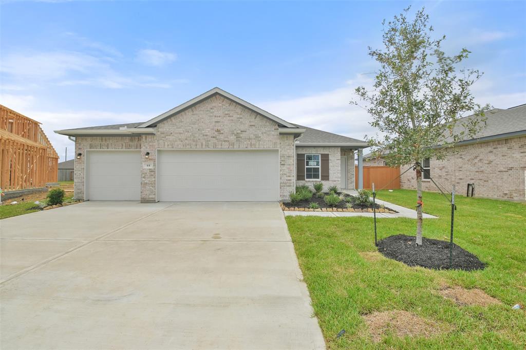 55 Leon Way, Dayton, Texas image 1