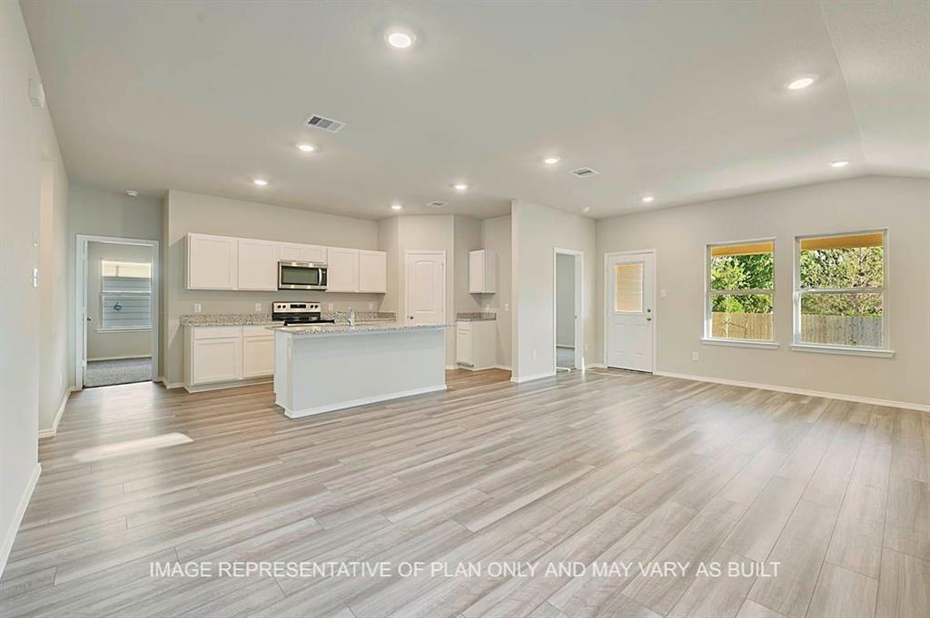 2314 Jeter Drive, Bryan, Texas image 3
