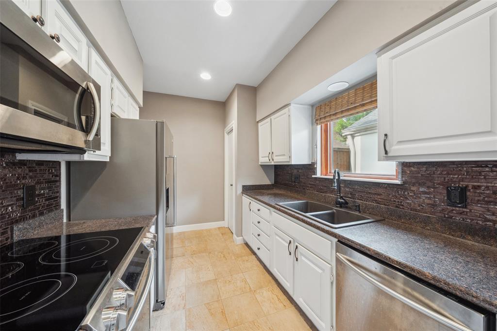 624 Augusta Drive #624, Houston, Texas image 11