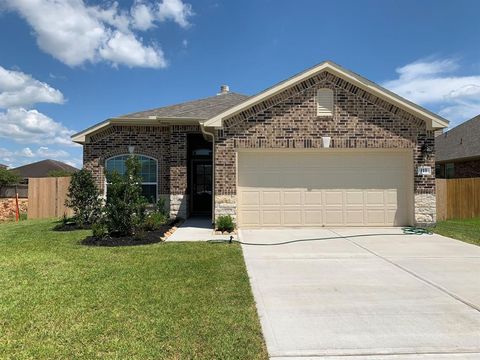 111 Brazos Drive, Baytown, TX 77523 - MLS#: 15858828