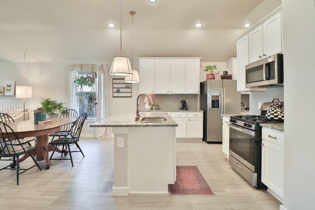 Magnolia, Texas 77354, United States, 4 Bedrooms Bedrooms, ,2 BathroomsBathrooms,Residential,Active,35175