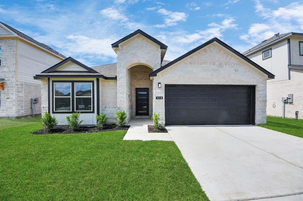502 Magnetic Hill Drive