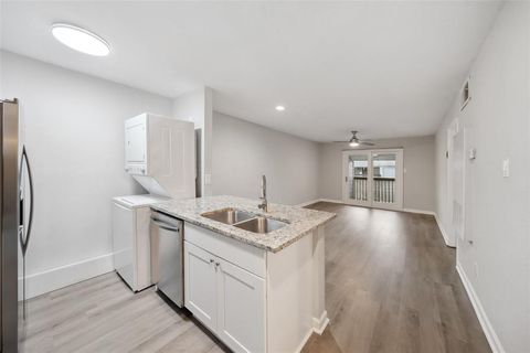 13151 Walden Road 188 Montgomery TX 77356