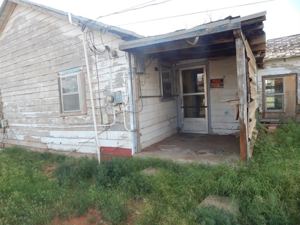 650 S 6th Street, Slaton, Texas image 2