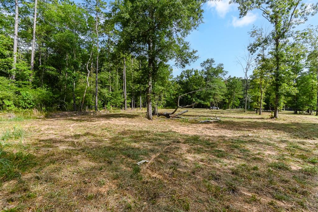 661 County Road 633, Dayton, Texas image 9