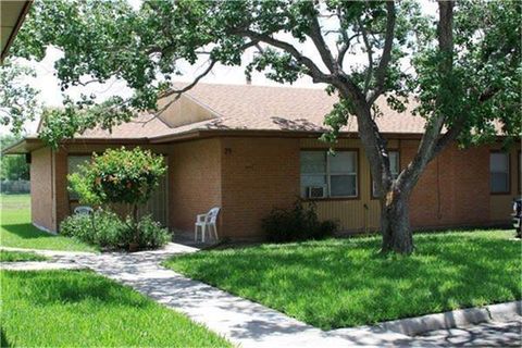 1601 S Bridge Avenue Weslaco TX 78596