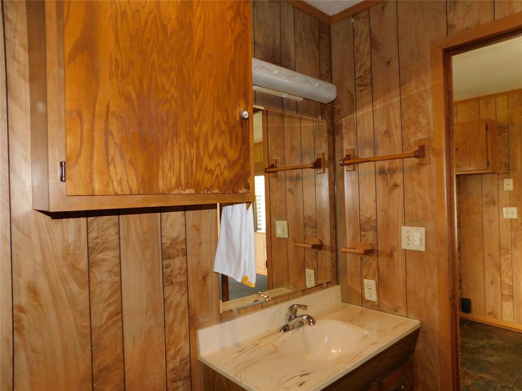 135 W Bayshore Drive, Palacios, Texas image 12
