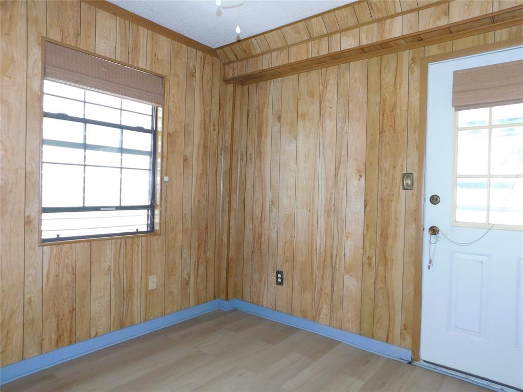135 W Bayshore Drive, Palacios, Texas image 15