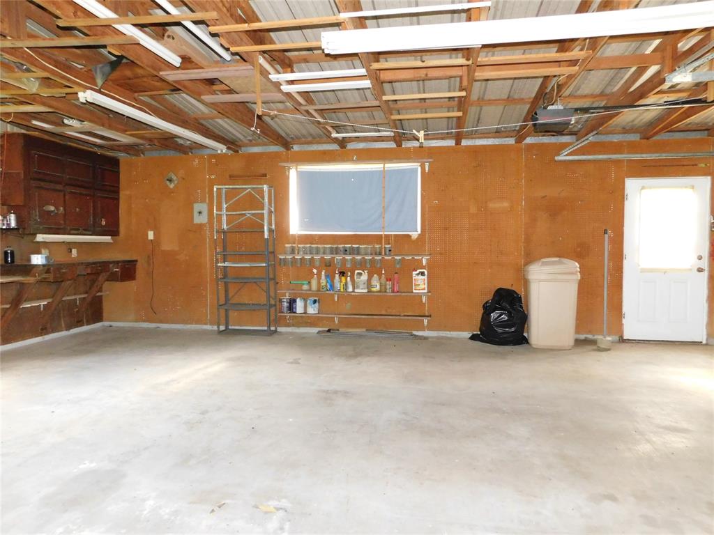 135 W Bayshore Drive, Palacios, Texas image 19