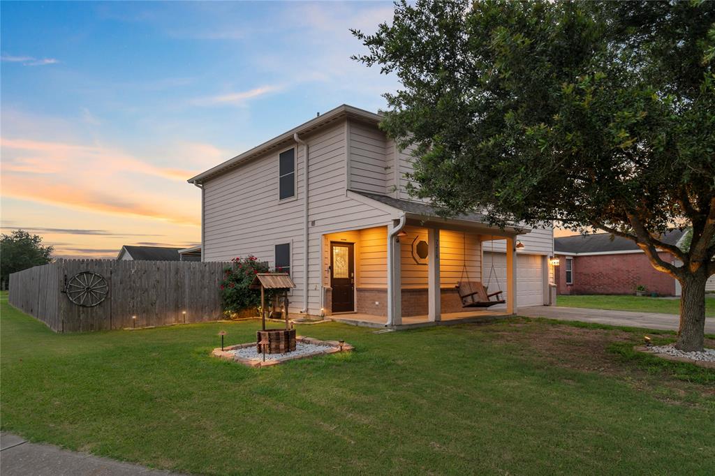 7218 Lilac Manor Lane