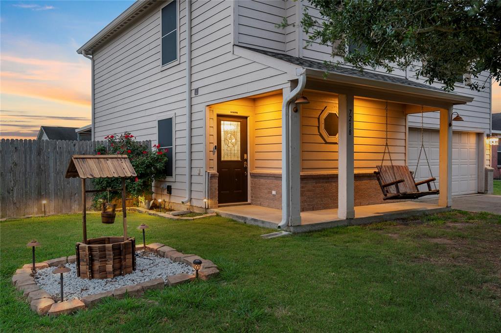 7218 Lilac Manor Lane