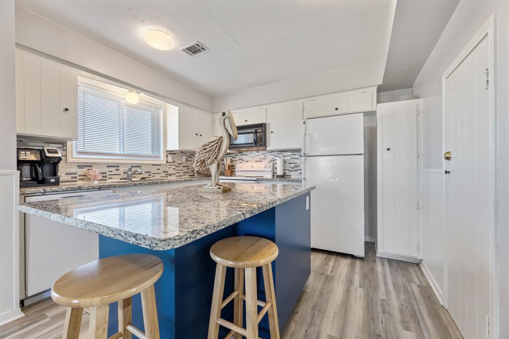 324 County Road 257, Matagorda, Texas image 14