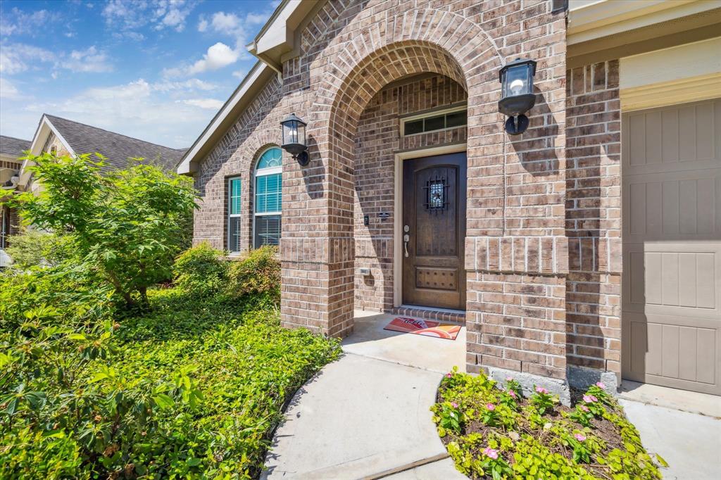 18822 Rosewood Terrace Drive, New Caney, Texas image 3