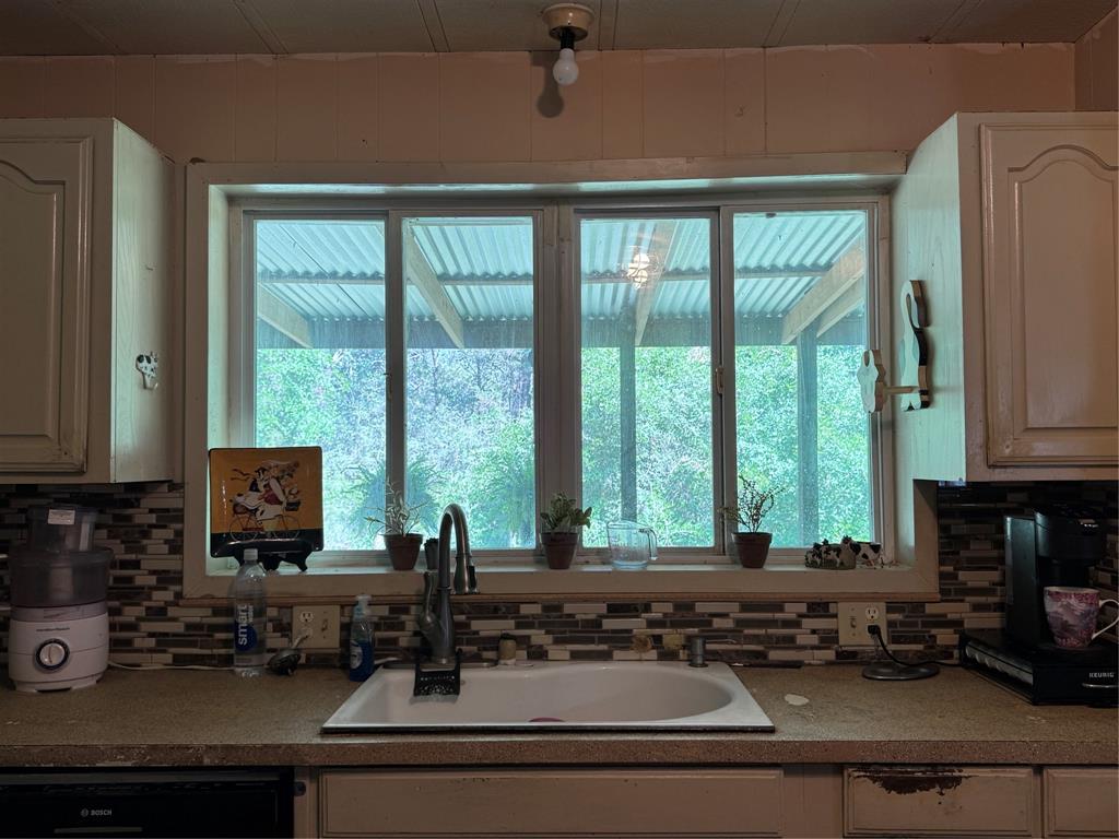 2183 Farm To Market 3283, Hallettsville, Texas image 15
