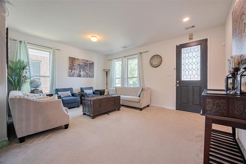 22403 Helen Springs Ln