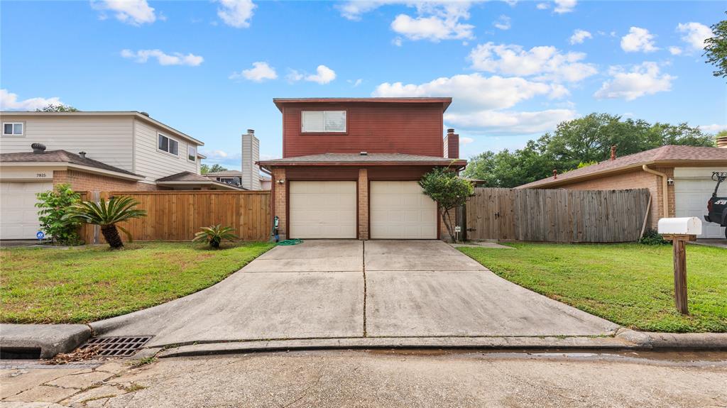 7819 Mauvewood Drive, Houston, Texas image 1