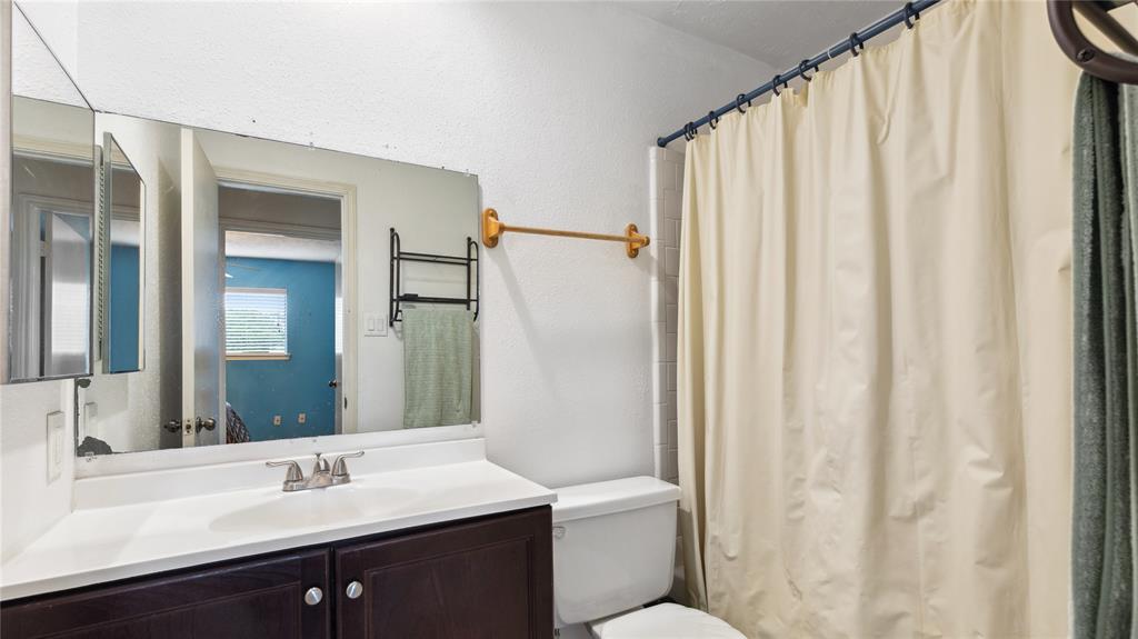 7819 Mauvewood Drive, Houston, Texas image 20