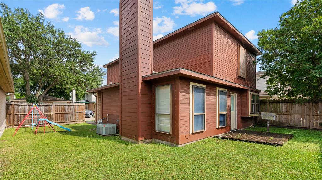 7819 Mauvewood Drive, Houston, Texas image 4