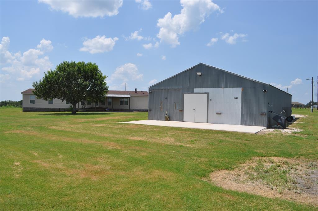 10901 Harmon School Road, Burton, Texas image 12