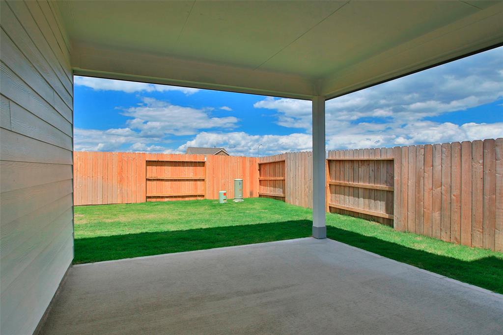 4303 Maple Root Lane, Pinehurst, Texas image 40