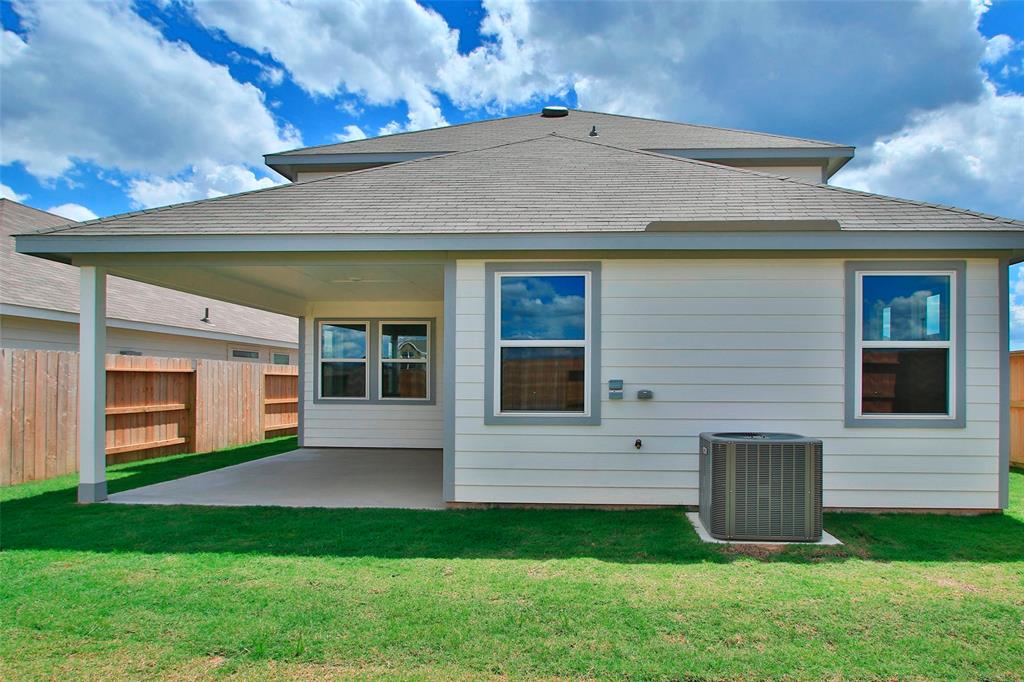 4303 Maple Root Lane, Pinehurst, Texas image 45