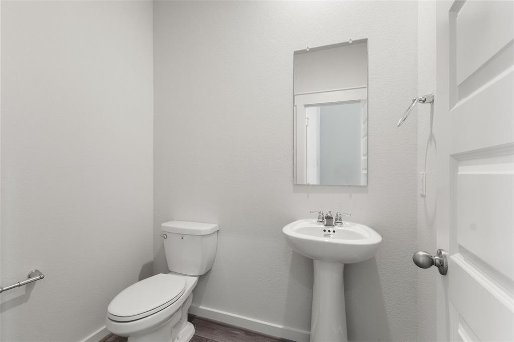 4303 Maple Root Lane, Pinehurst, Texas image 37