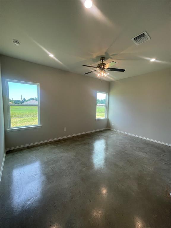 8 Greenway Drive, Trinity, Texas image 9