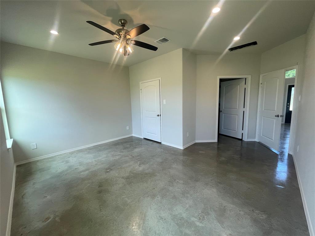 8 Greenway Drive, Trinity, Texas image 14