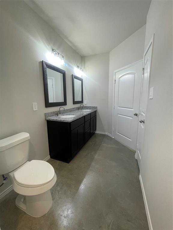 8 Greenway Drive, Trinity, Texas image 13