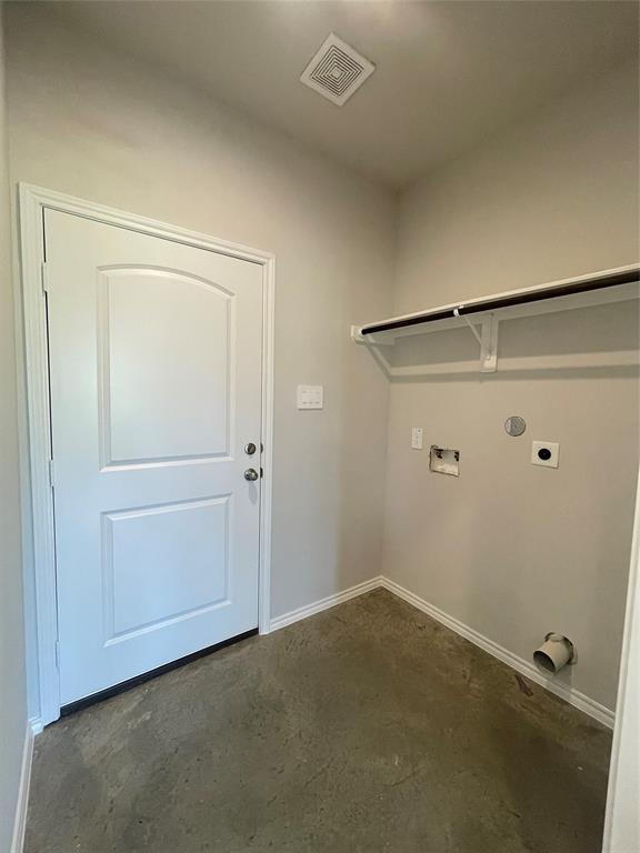 8 Greenway Drive, Trinity, Texas image 15