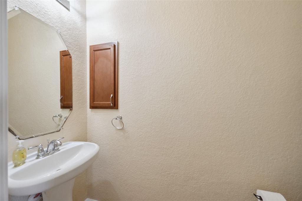 8815 E Windhaven Terrace Trail, Cypress, Texas image 24